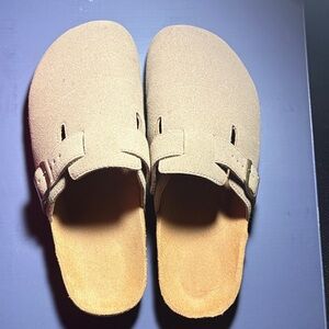 Men’s Tan Slip-On Shoes